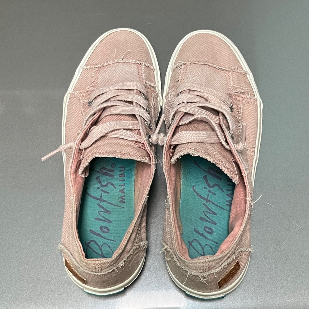 Blowfish Malibu slip on sneakers - Picture 3 of 5